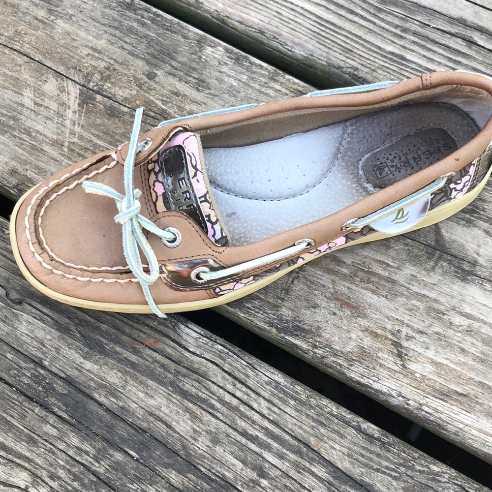 Sperry topsider